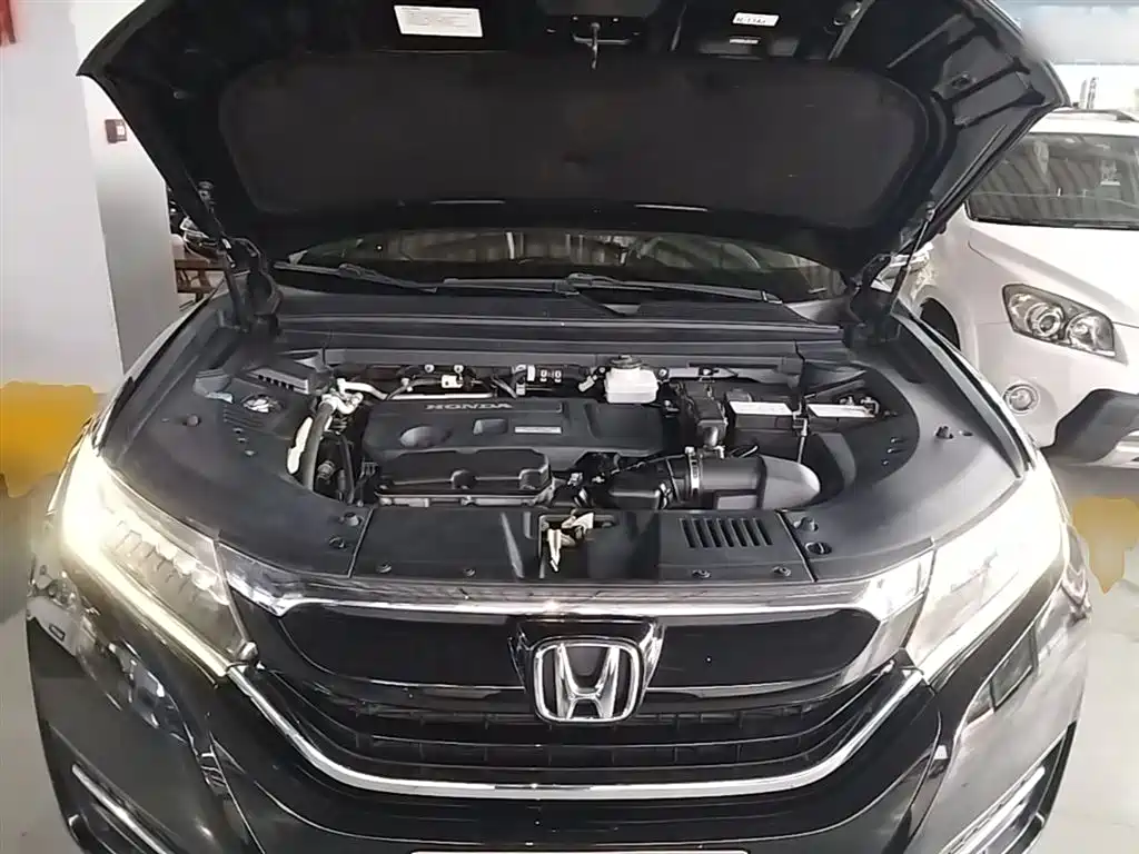 Honda UR-V 2018 — фото 20