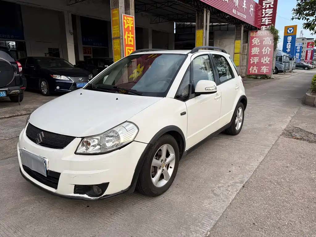Suzuki SX4 2011