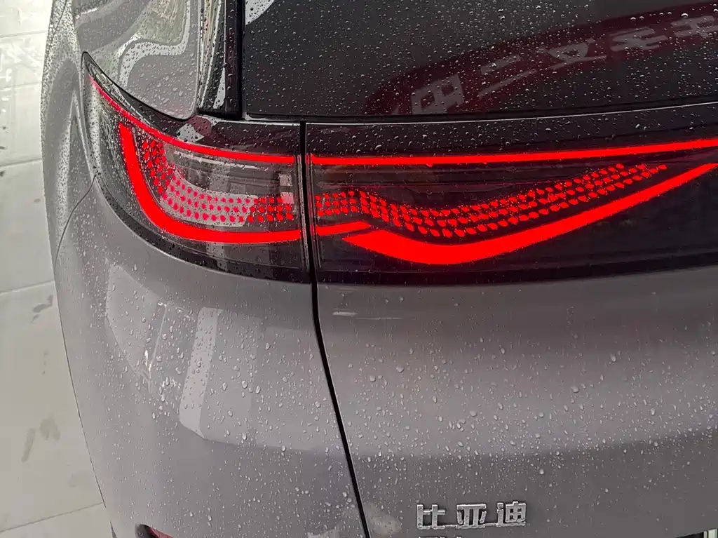 BYD Sealion 05 EV 2025 — фото 6