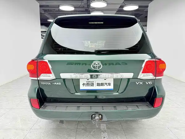 Toyota Land Cruiser 2012