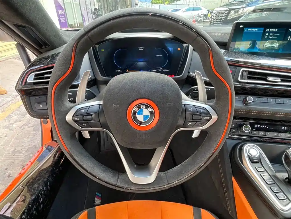 BMW i8 2020 — фото 9