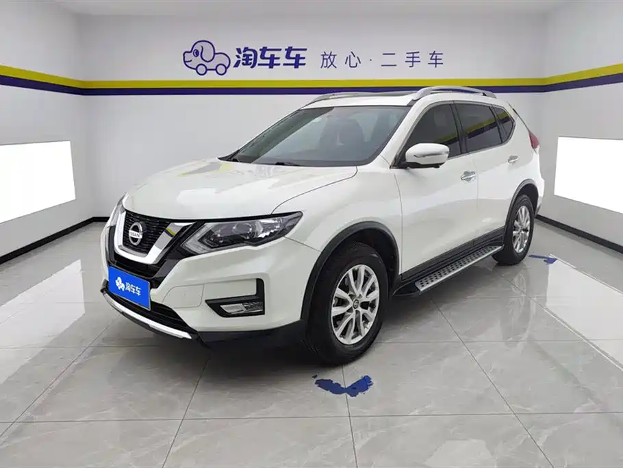 Nissan X-Trail 2018 — фото 1