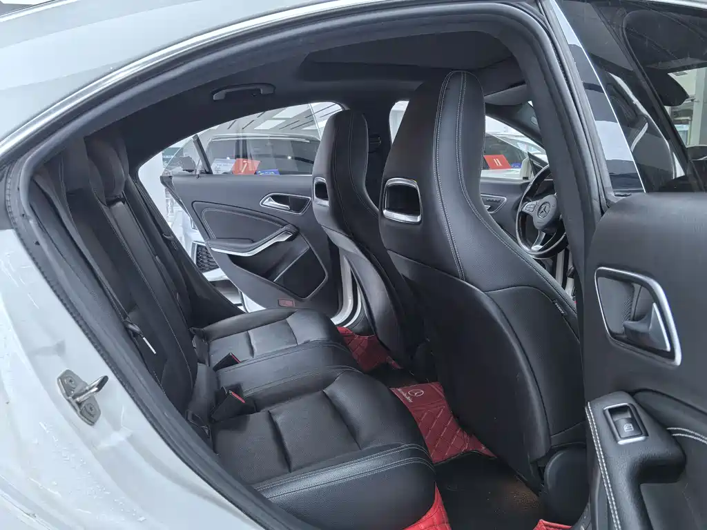 Mercedes-Benz CLA 2019 — фото 11