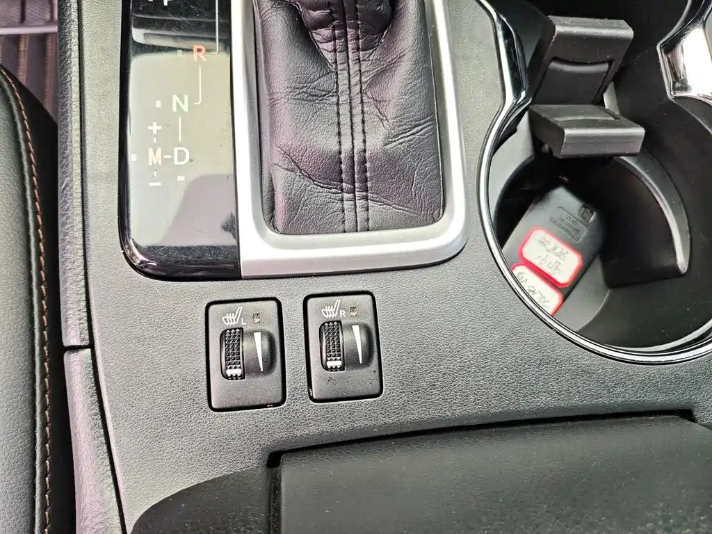Toyota Highlander 2020 — фото 19