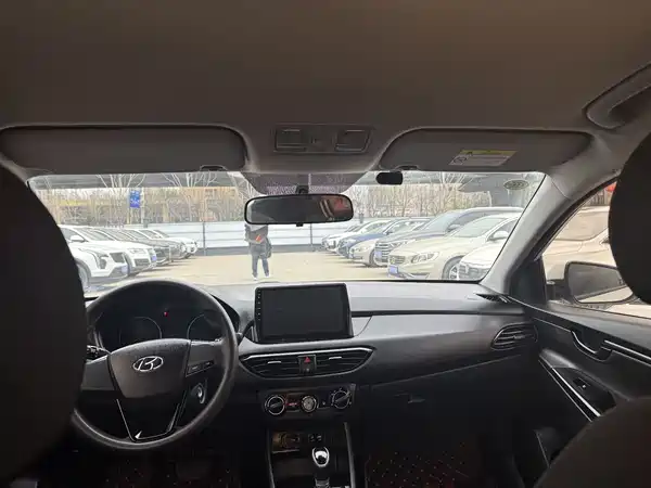 Hyundai Yuedong 2018