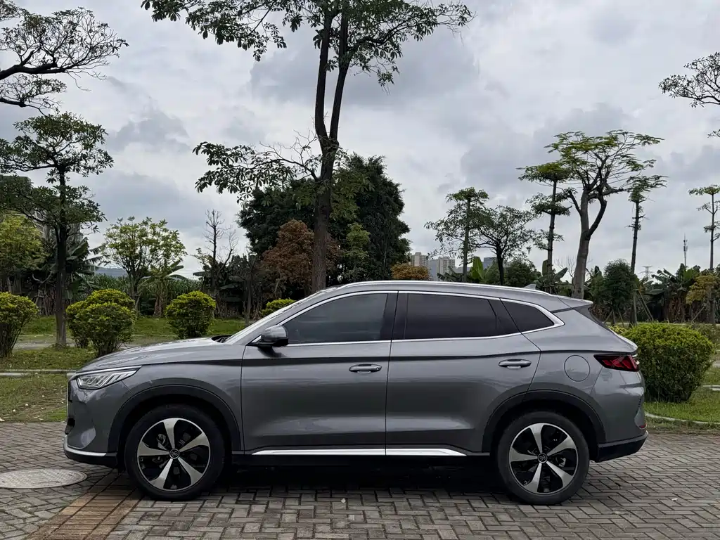 BYD PLUS New Energy 2023 — фото 13