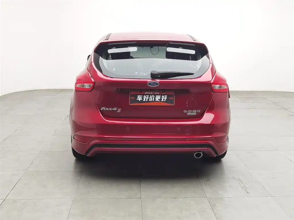 Ford Focus 2015 — фото 4