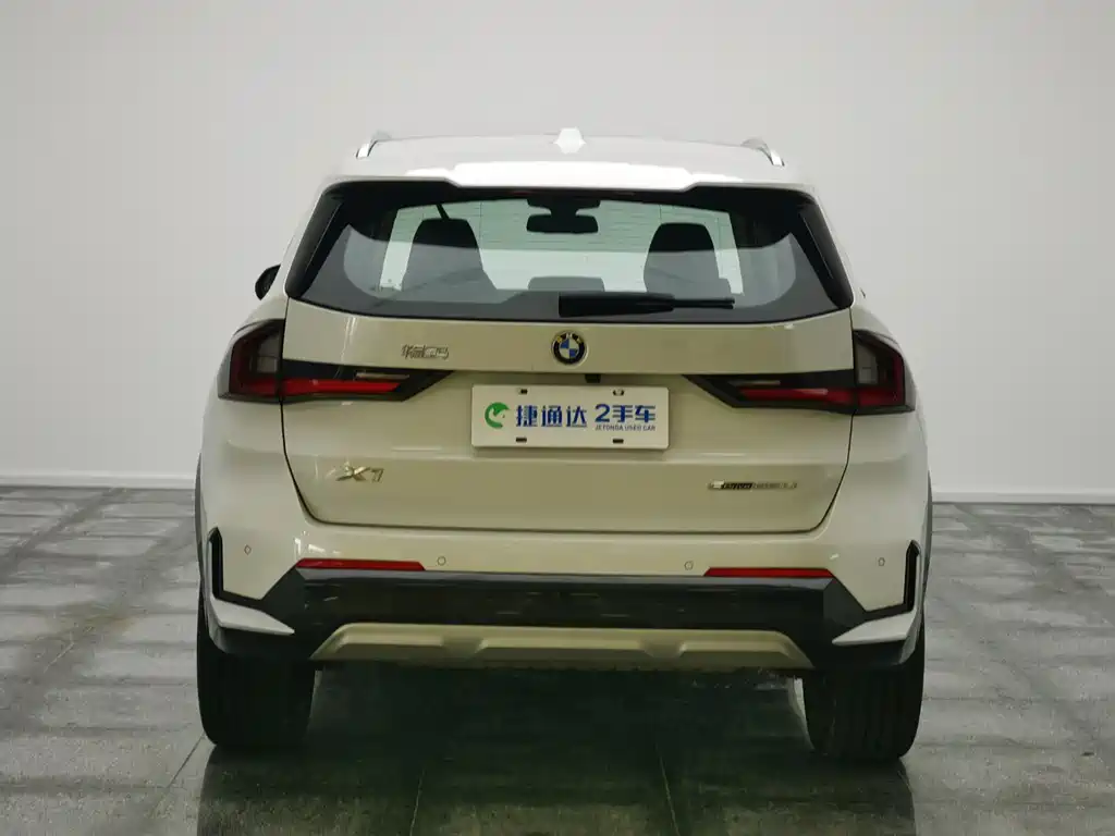 BMW X1 2025