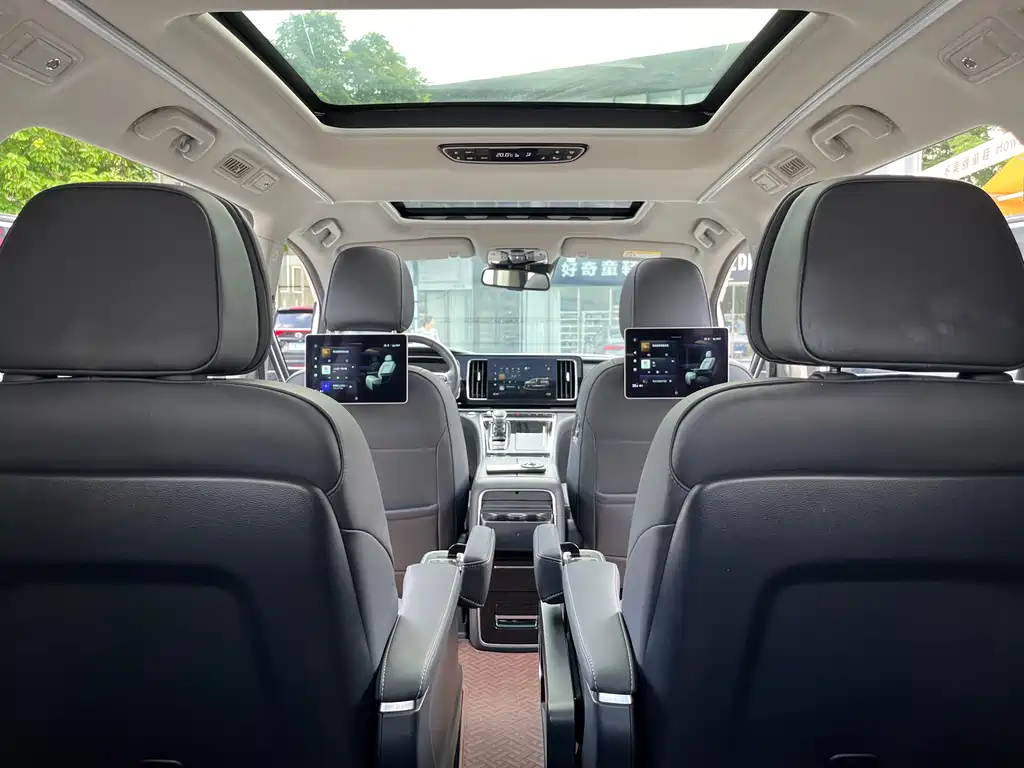 GAC Trumpchi M8 2023 — фото 23