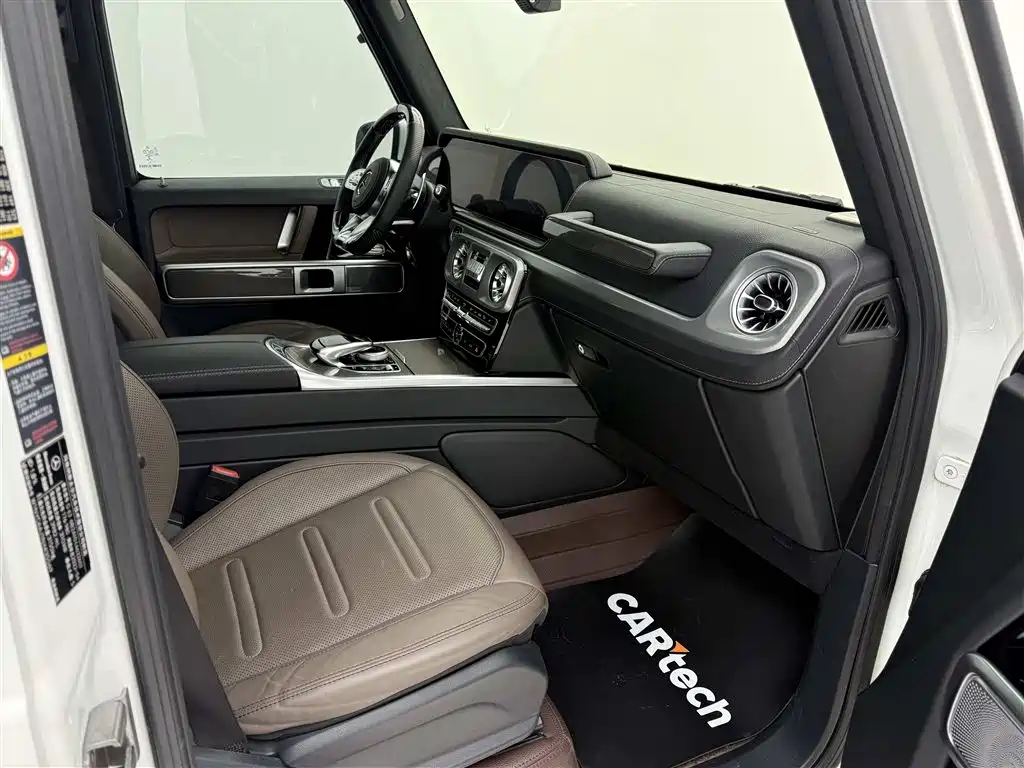 Mercedes-Benz G-Class 2022 — фото 20