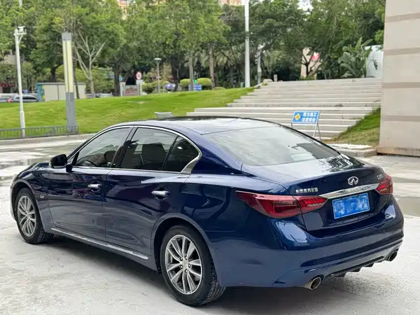 Infiniti Q50L 2018