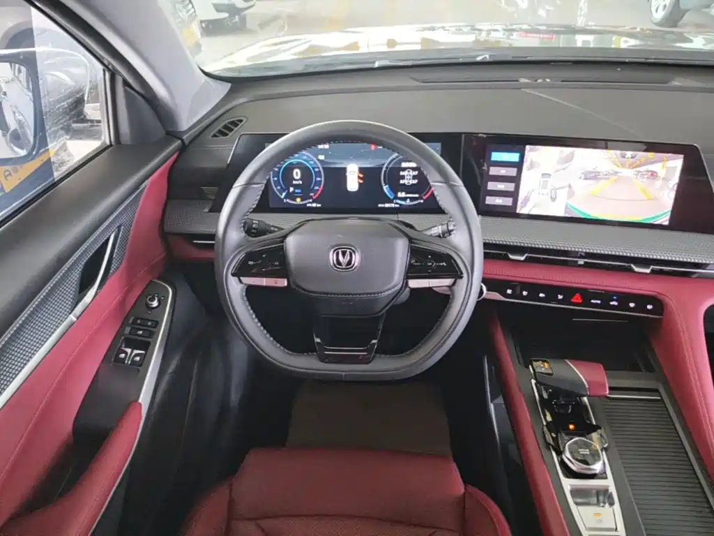 Changan CS75PLUS 2023 — фото 11