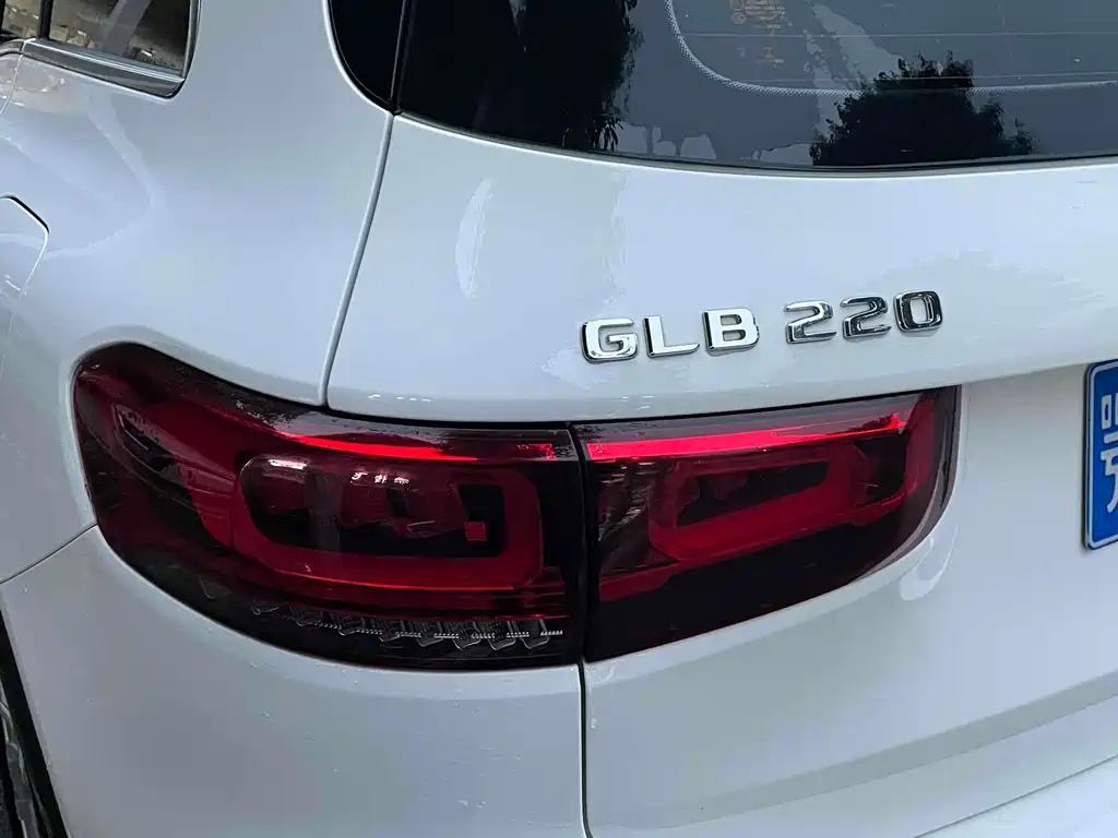Mercedes-Benz GLB 2022 — фото 11