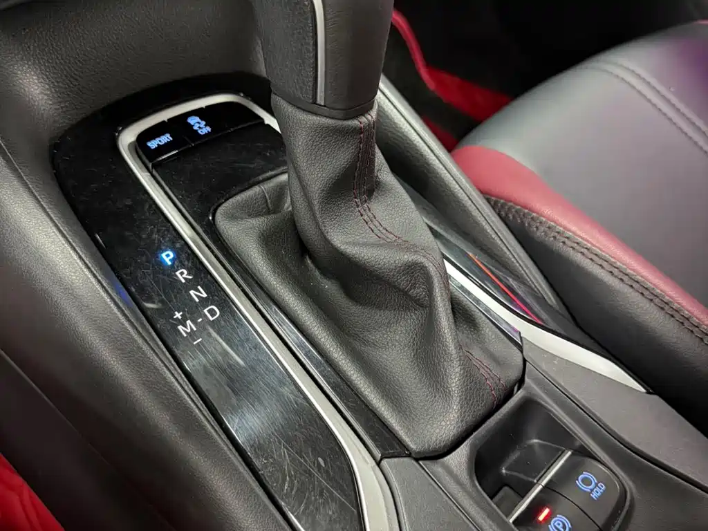 Toyota Corolla 2022 — фото 12