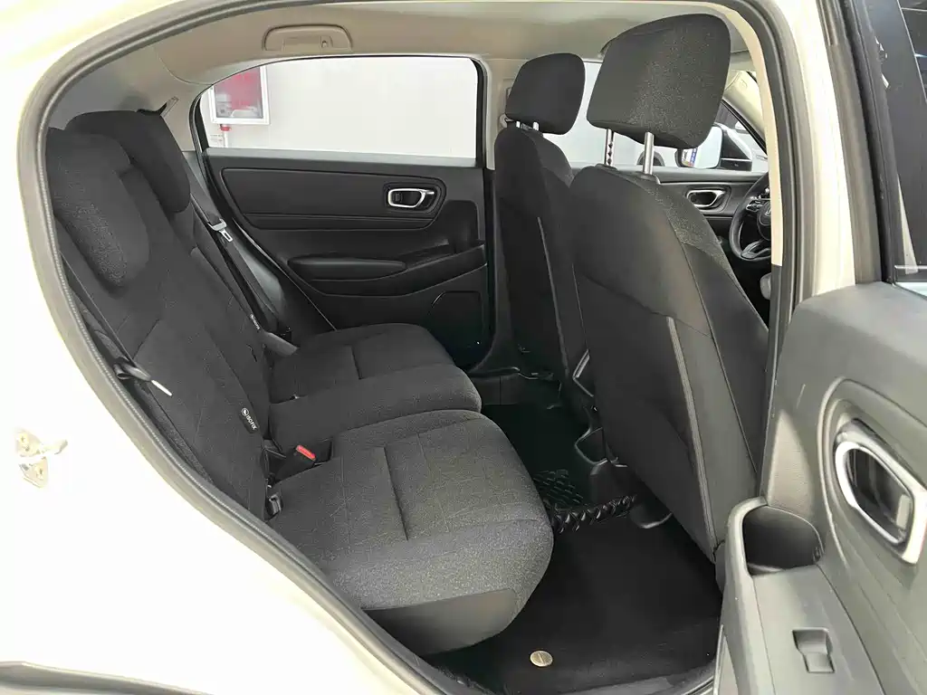 Honda Vezel 2023 — фото 13