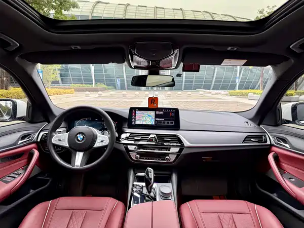 BMW 5 Series 2023