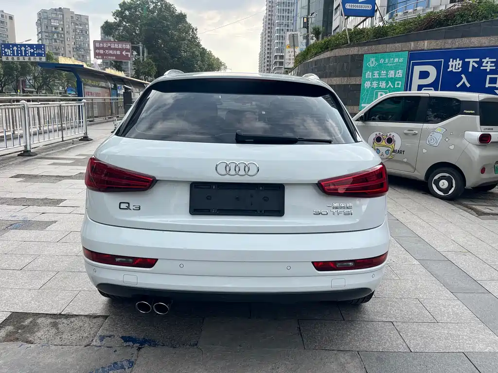 Audi Q3 2017 — фото 8