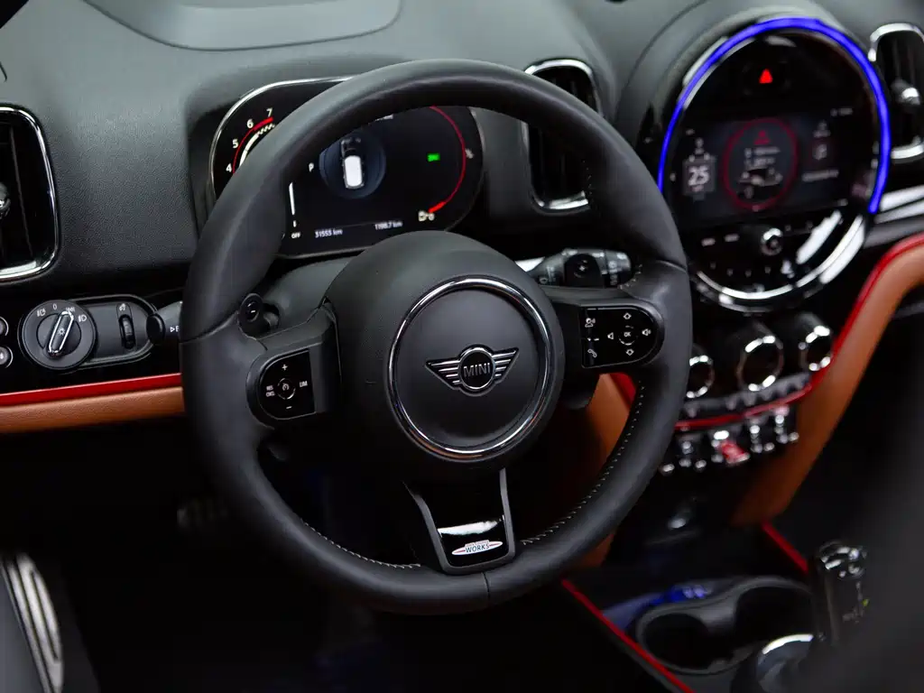 MINI JCW Countryman 2022 — фото 9