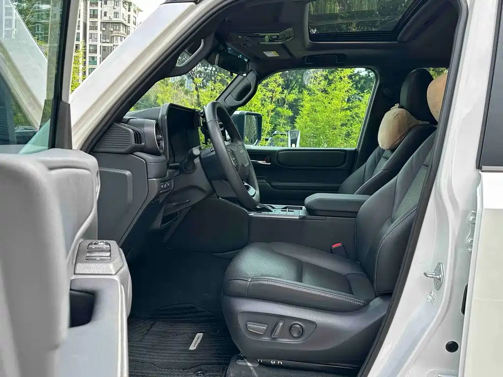 Toyota Prado 2025