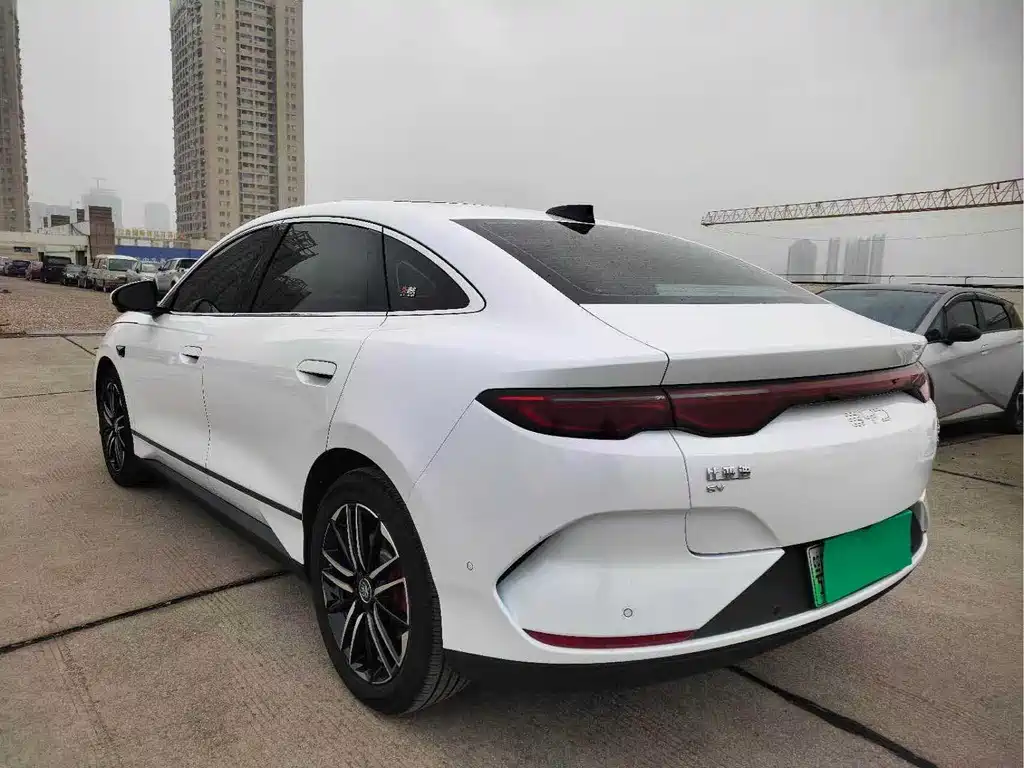 BYD Qin L 2025 — фото 7