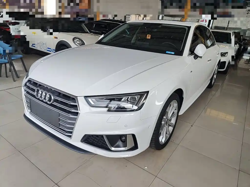 Audi A4L 2019