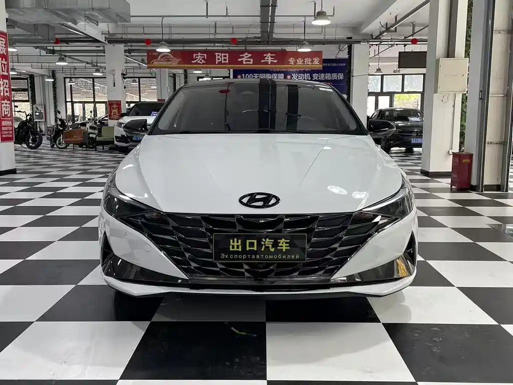 Hyundai Elantra 2021