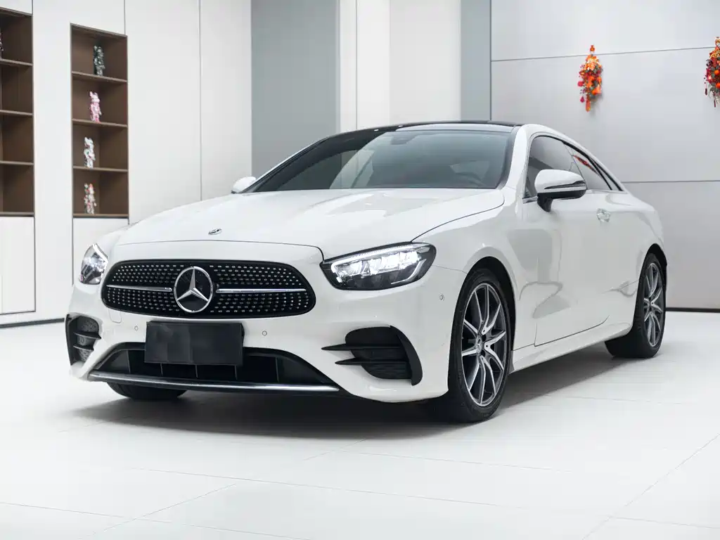 Mercedes-Benz E-Class 2023