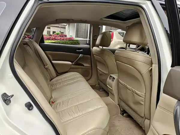 Nissan Teana 2012
