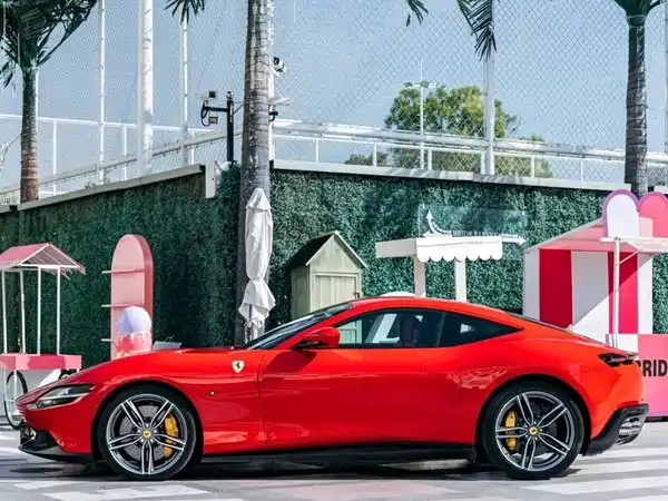 Ferrari Roma 2023