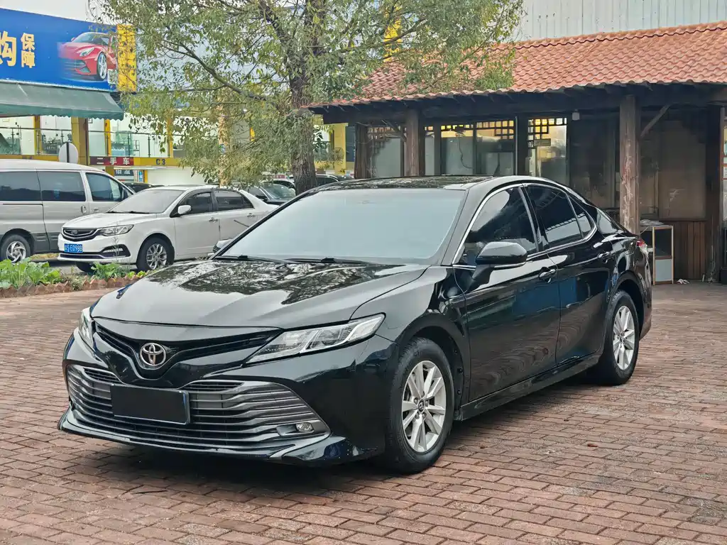 Toyota Camry 2018