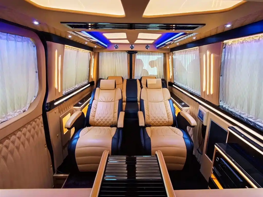Mercedes-Benz Sprinter 2018 — фото 11