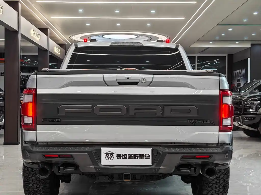 Ford F-150 Raptor 2023 — фото 10