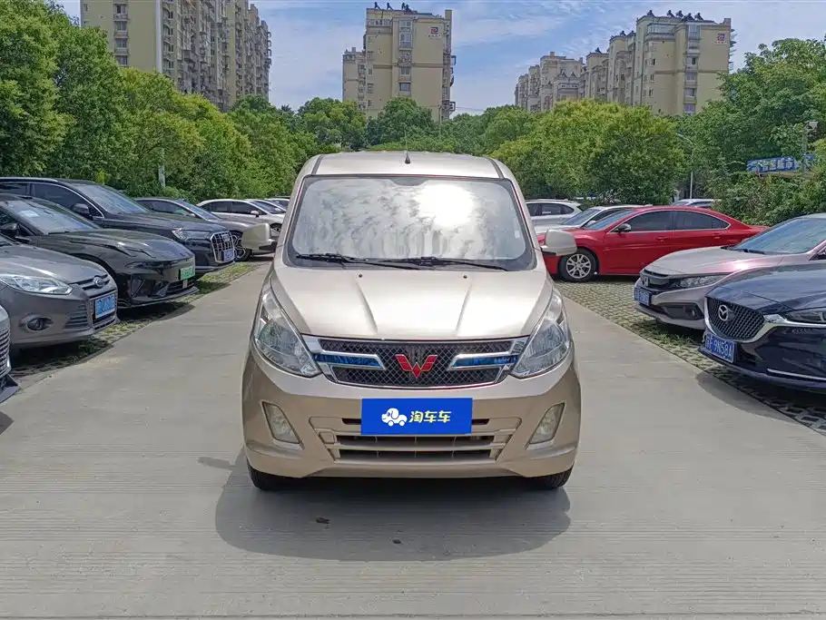 Wuling Rongguang V 2018 — фото 2