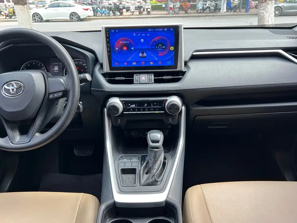 Toyota Wildlander 2022 — фото 14