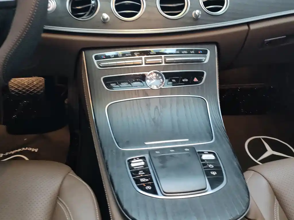 Mercedes-Benz E-Class 2020