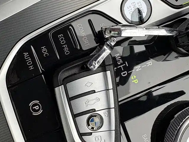 BMW X6 2023 — фото 12