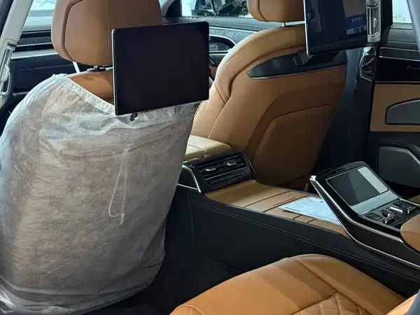 Audi A8 2025