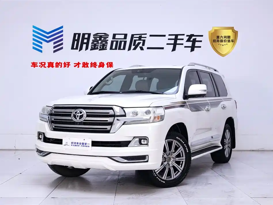 Toyota Land Cruiser 2019 — фото 1