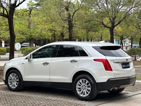 Cadillac XT5 2016