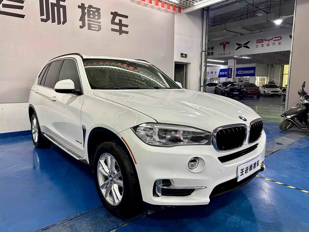 BMW X5 2015 — фото 2