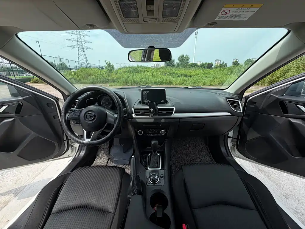Mazda 3 Angkesela 2016 — фото 14