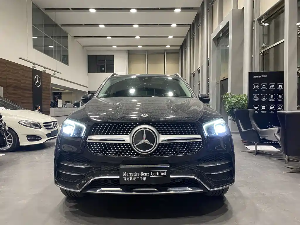 Mercedes-Benz GLE 2022 — фото 2