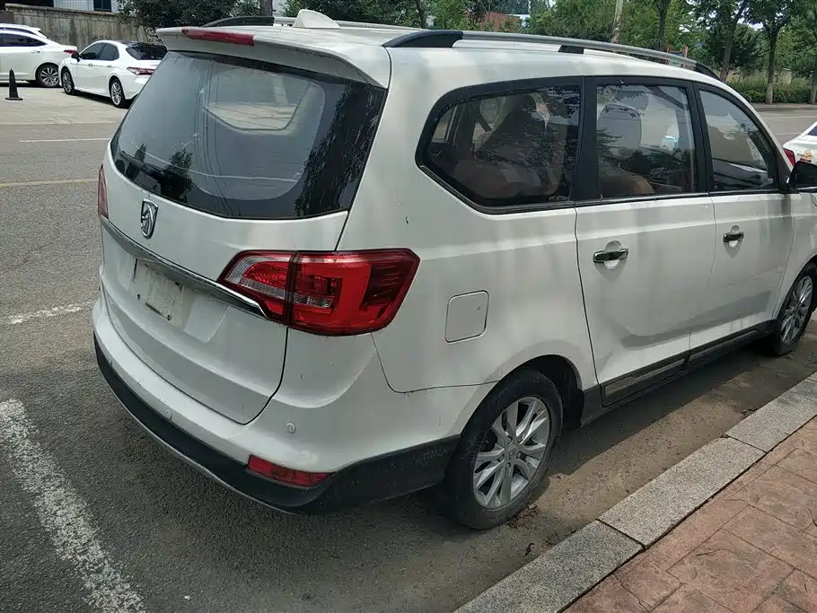 Baojun 730 2016