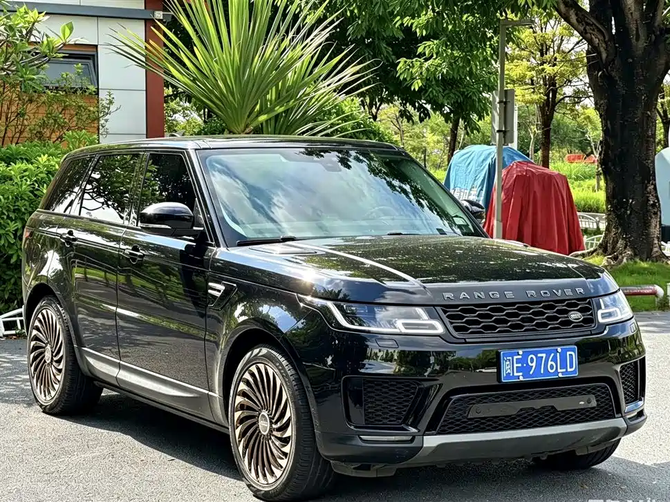Land Rover Sport 2020 — фото 3