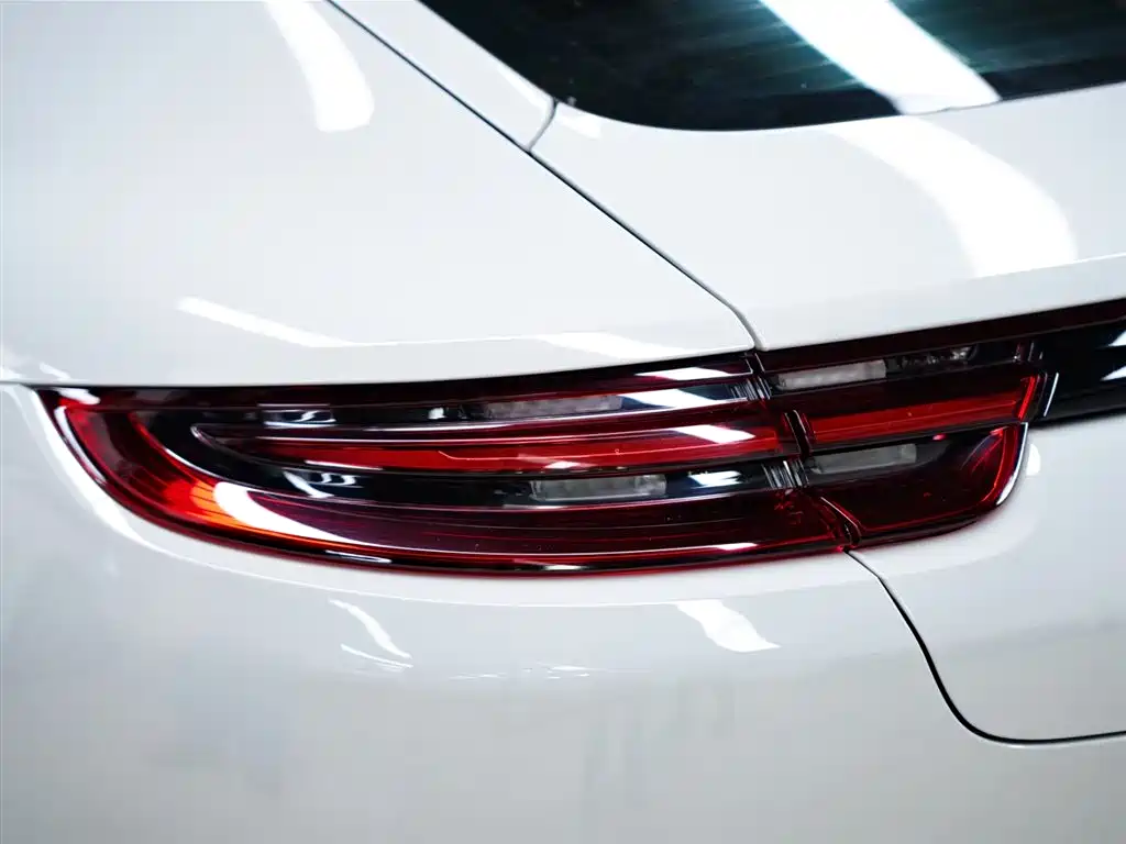 Porsche Panamera 2019 — фото 3