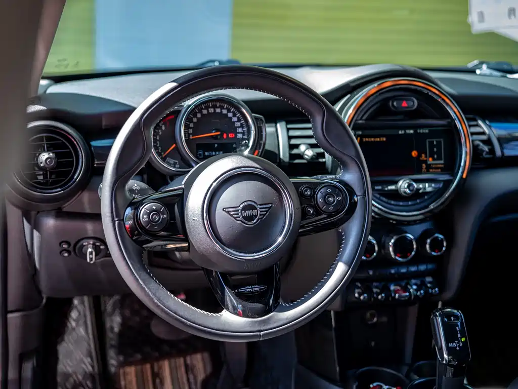 MINI Mini 2019 — фото 11