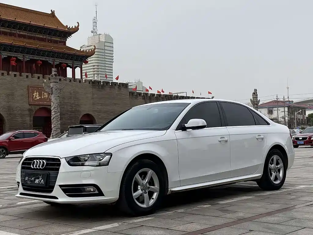 Audi A4L 2013