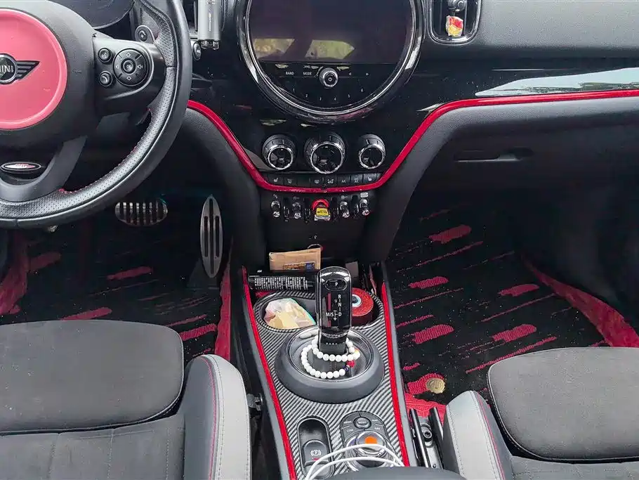MINI JCW Countryman 2020 — фото 16
