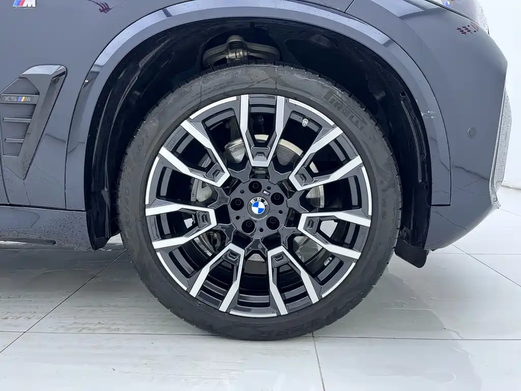 BMW X5 2025 — фото 11