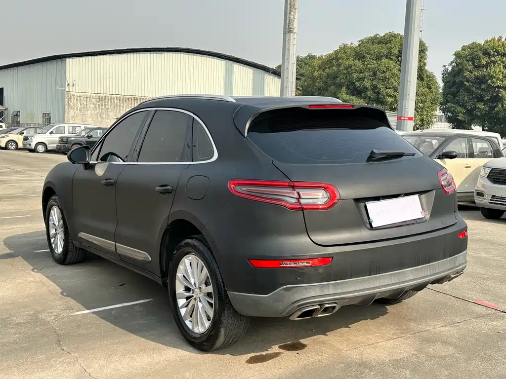 Zotye SR9 2018 — фото 14